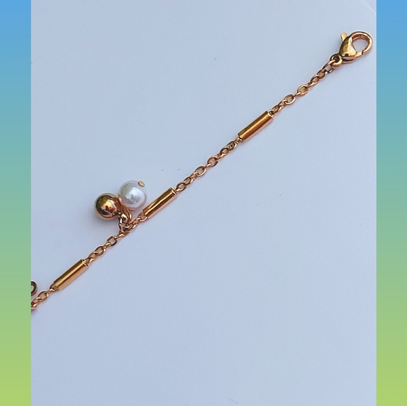 ANKLET WITH FRESH WATER PEARL ,24K GOLD PLATED - Picture 8 of 9